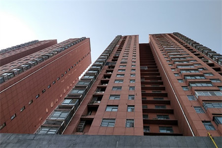 城西双龙兴村3室2厅1卫76.8万125m2出售